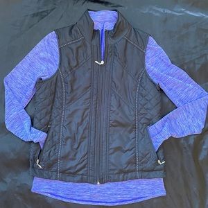 🔥4/$20 - S black IActive vest w/white stitching